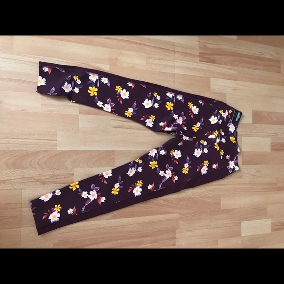 PINK ULTIMATE LEGGINGS - Picture 7 of 8